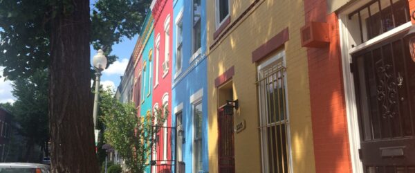 colorfulrowhouses